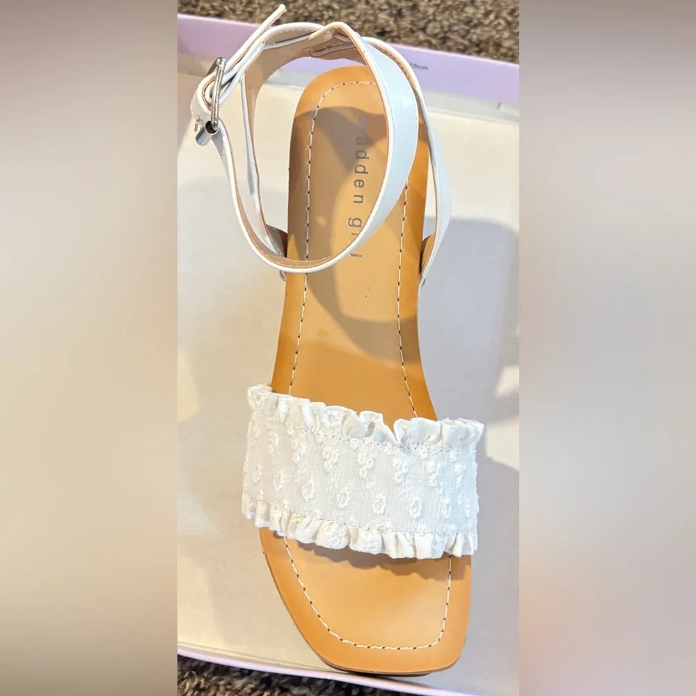 NWT • Madden Girl • Camila White Ankle Strap Wooden Platform Heels • Size 6.5